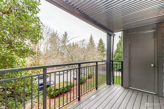 Building Photo - 12709 NE 116th St