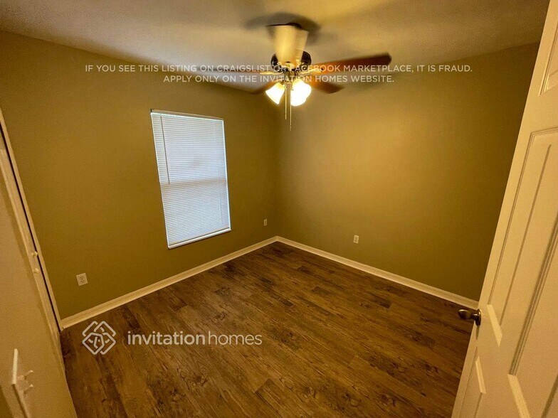 Building Photo - 908 Biscayne Dr