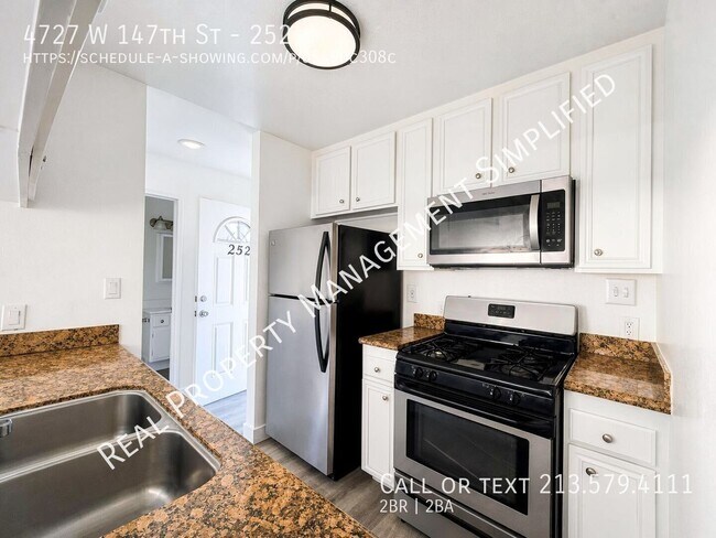 Building Photo - 4727 W 147th St