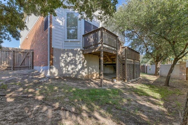 Building Photo - 2132 Faldo Ln