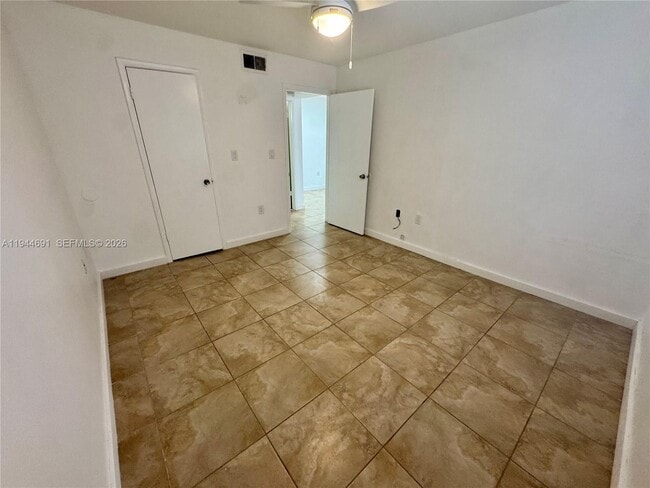 Building Photo - 10441 SW 156th Ct