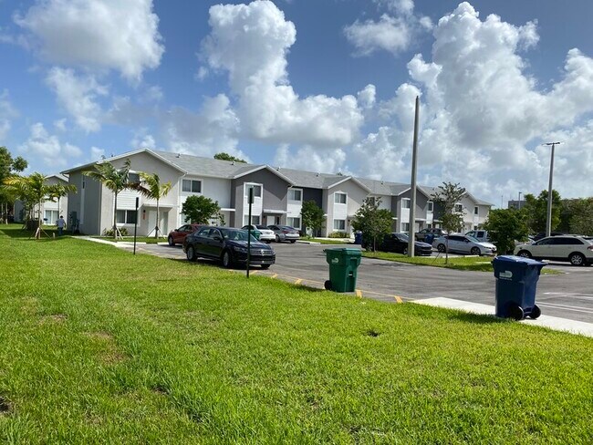 Primary Photo - 2754-2791 NW 191st Terrace