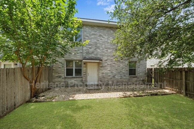 Building Photo - 518 Dukeway Dr
