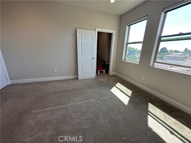 Building Photo - 9804 Jersey Ave