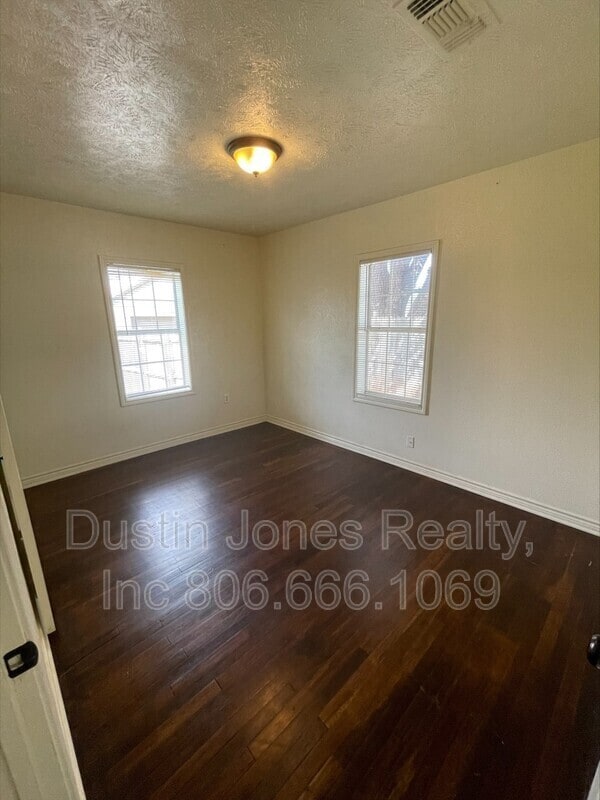 Building Photo - 4808 40th St