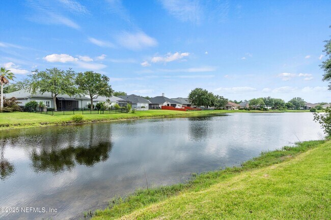 Building Photo - 5930 Green Pond Dr