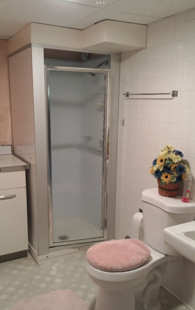 Building Photo - 3700 January Ave