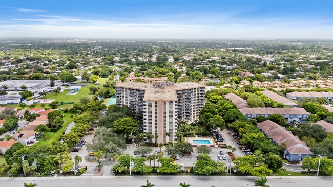 Building Photo - 10777 W Sample Rd