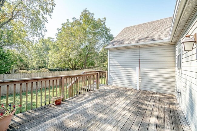 Building Photo - Quaint Family Home in  Springdale