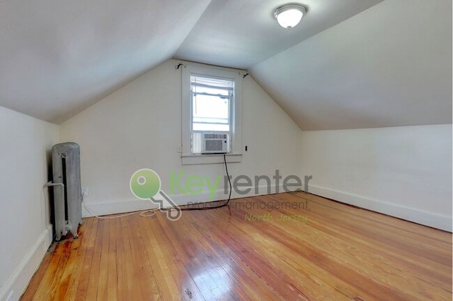 Building Photo - Charming 3-Bedroom Home with Finished Base...