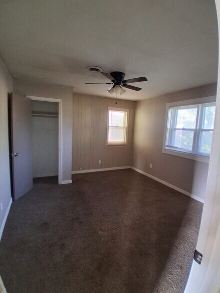 Building Photo - 117 Leonard Dr