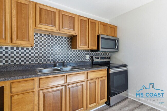 Building Photo - 3007 Meteor St