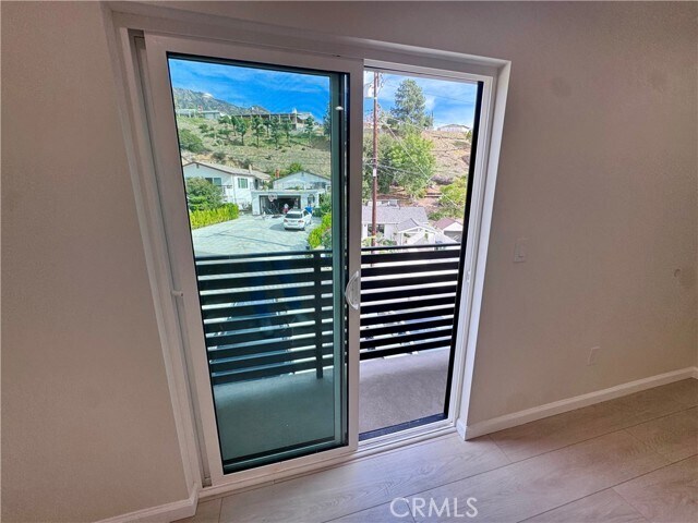 Building Photo - 10787 Las Lunitas Ave