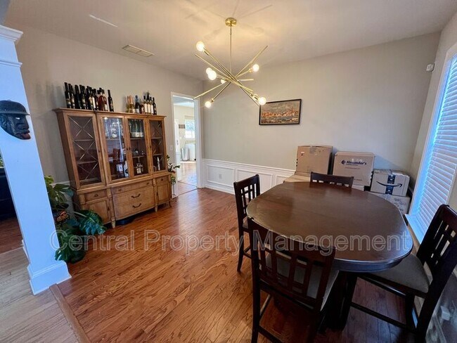 Building Photo - 3 Blanton Ln