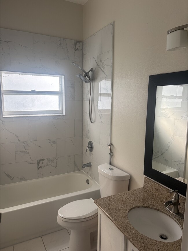 Building Photo - 12816 Maribou Cir