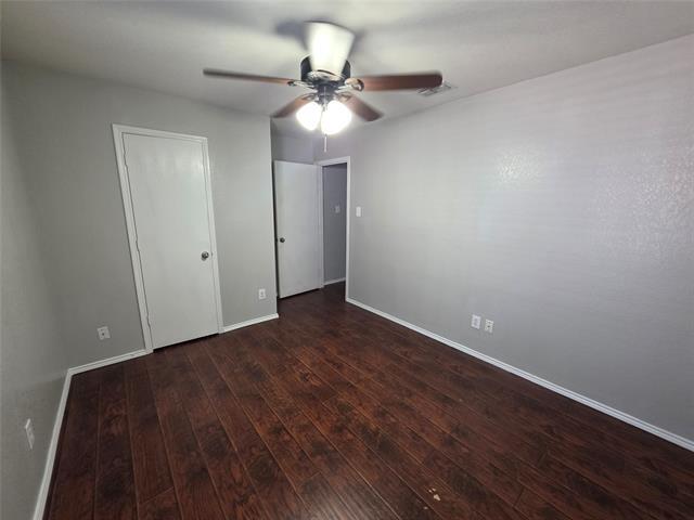 Building Photo - 5525 Parkview Hills Ln