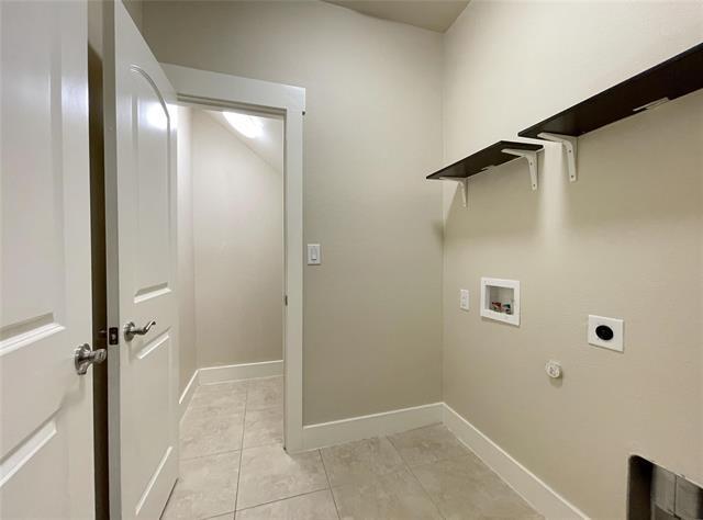 Building Photo - 207 Lily Ln