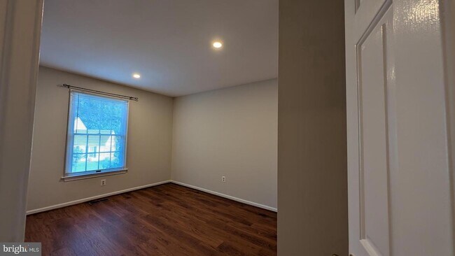 Building Photo - 4500 Stone Pine Ct
