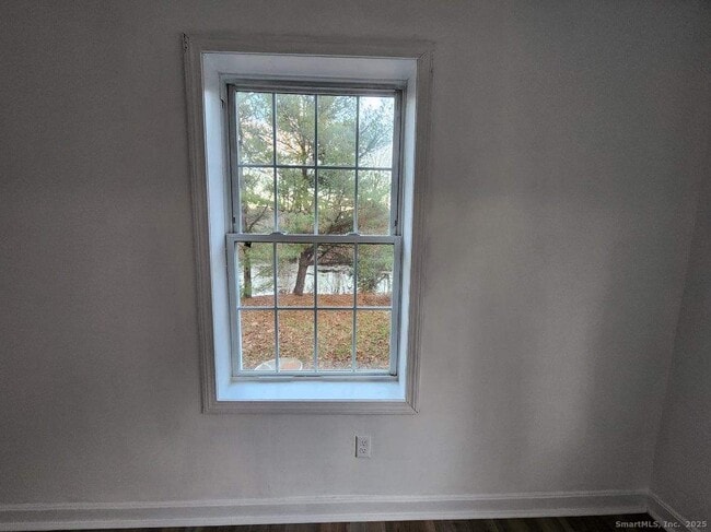 Building Photo - 205 Camp St