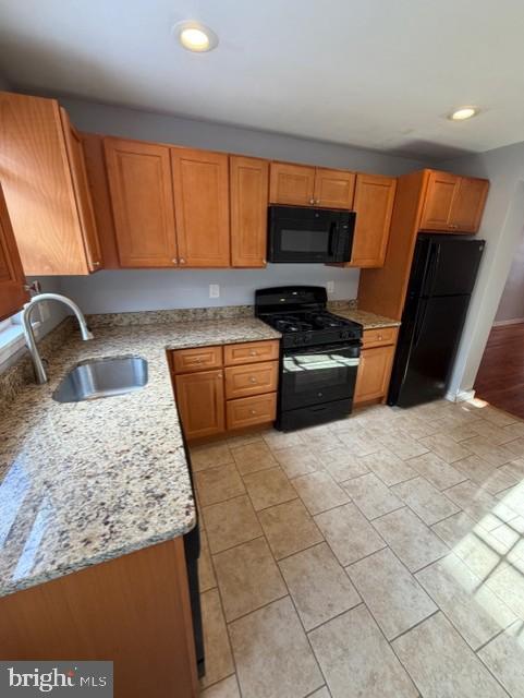 Building Photo - 1124 Daly St