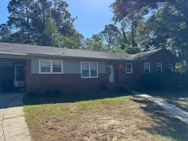 Primary Photo - 109 Simmons Rd