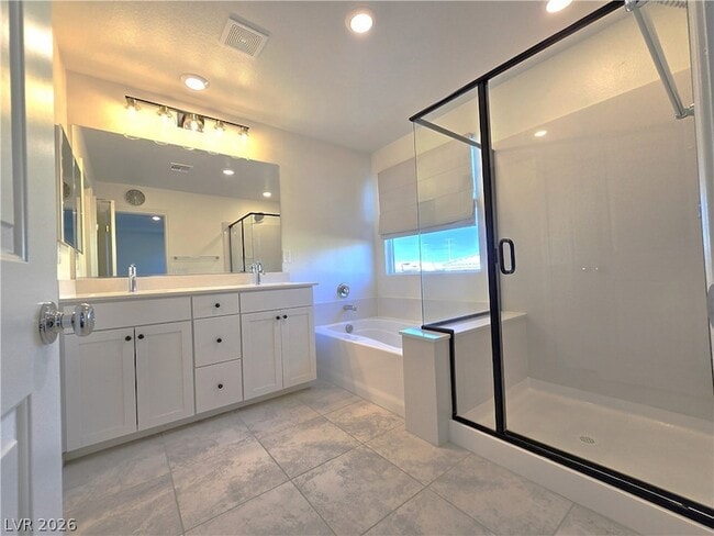 Building Photo - 10382 Arroyo Willow St