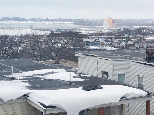 Building Photo - 56 Percival St