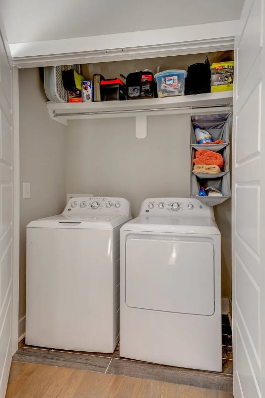 Building Photo - 312 Prince Ave