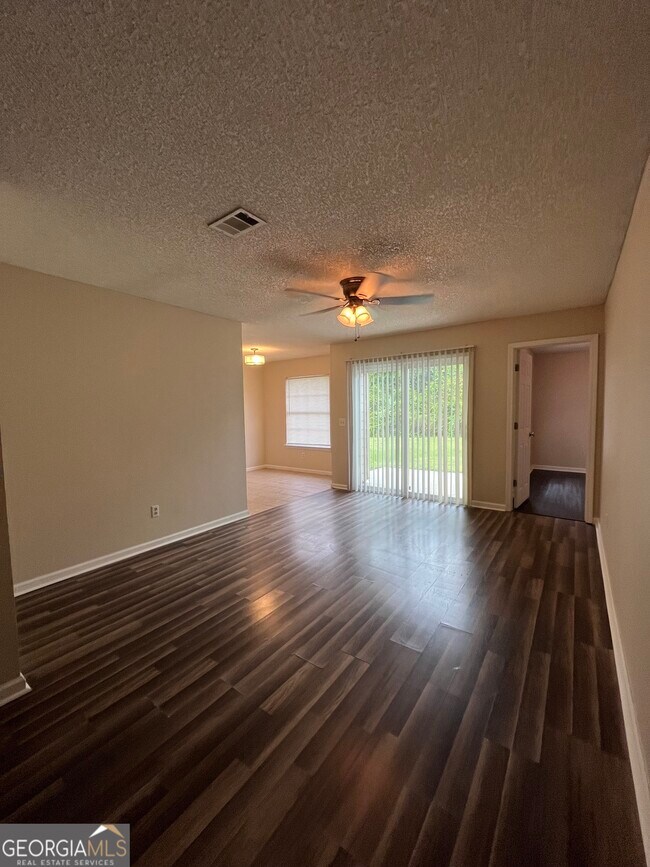 Building Photo - 16 Sapelo Dr