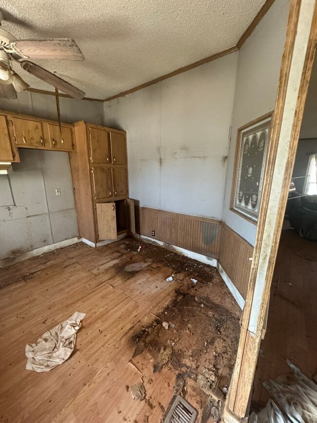 Building Photo - 3 BR 2 Bath 1,680 sq ft doublewide mobile ...