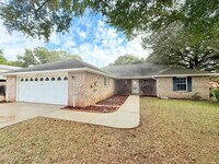 Building Photo - 6016 Badger Rd