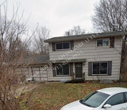 Building Photo - Large Home With Multiple Bedrooms-Coming SOON!!