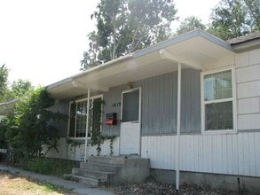 Building Photo - 1419 Keller St