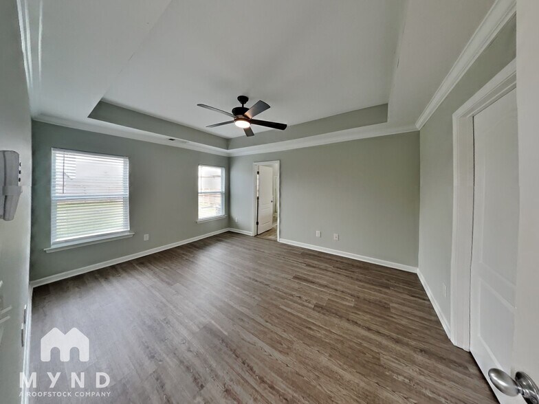 Building Photo - 4627 Rosser Loop Dr