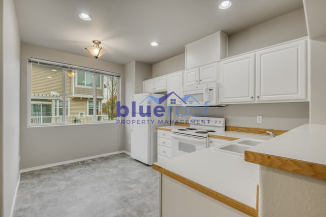 Building Photo - 16000 SW Audubon St