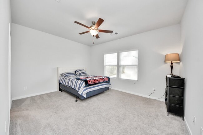 Building Photo - 5806 Quest Valley Dr