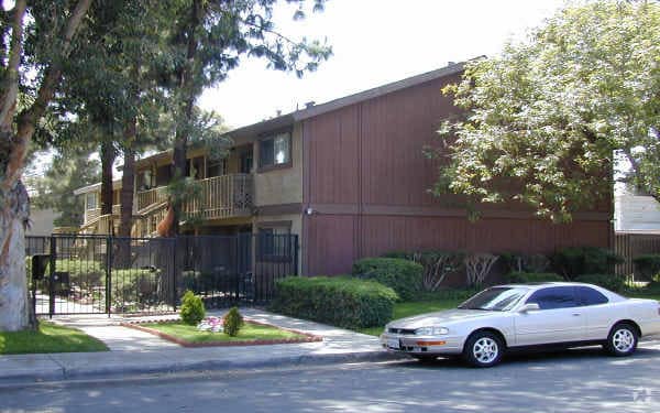 Building Photo - Lewis Country Woods Apartments
