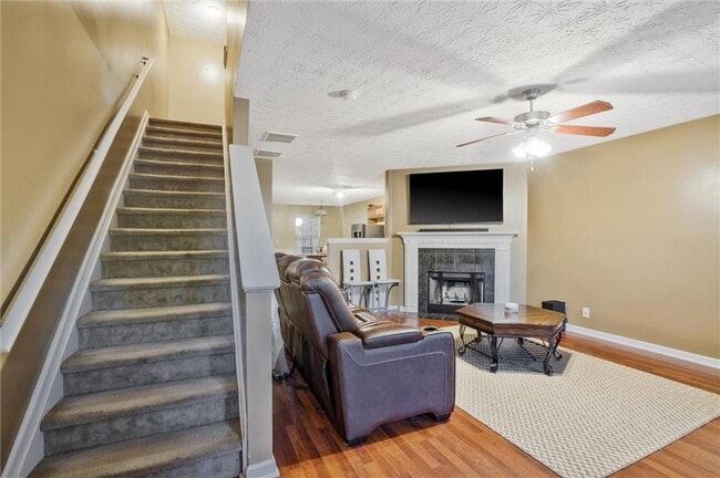 Building Photo - 2870 Vining Ridge Terrace