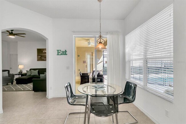 Building Photo - 7403 Velleux St