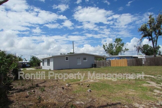 Building Photo - 401 Palmetto Dr
