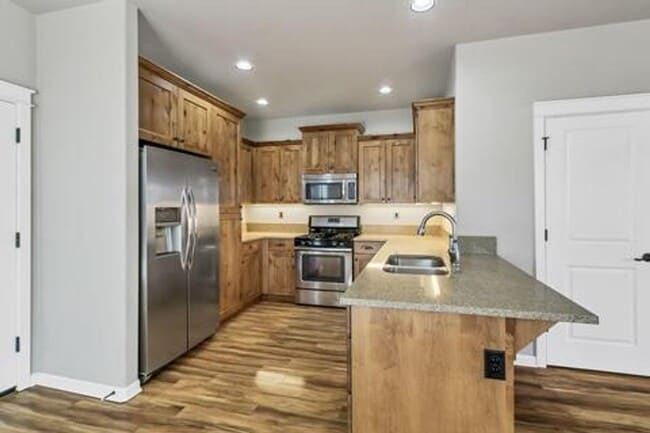 Building Photo - 3 Bedroom, 2.5 Bath + Office in McCall Landing Neighborhood!