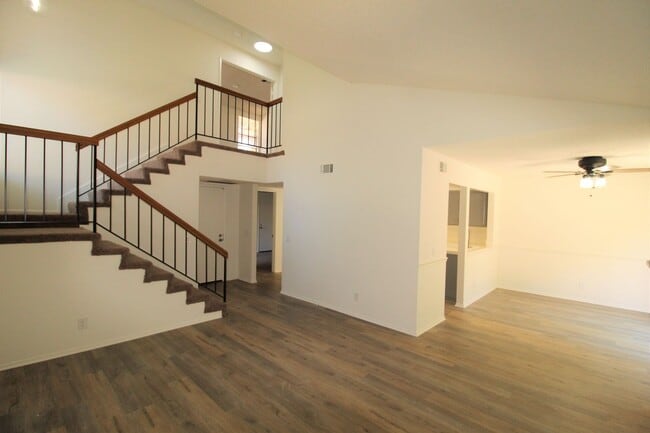 Building Photo - Updated La Ventana Condominium