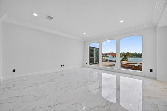 Building Photo - 2019 Bendstone Cir