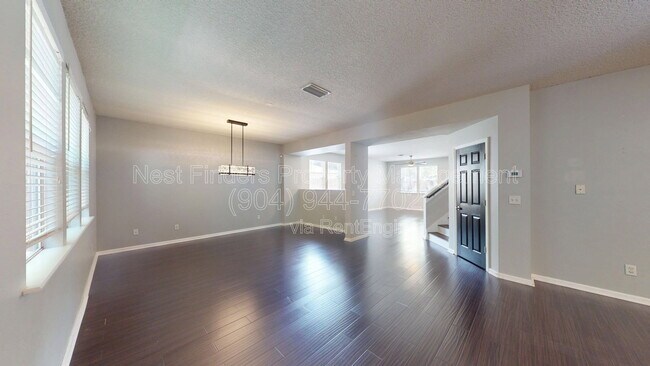 Building Photo - 1063 Collinswood Dr W