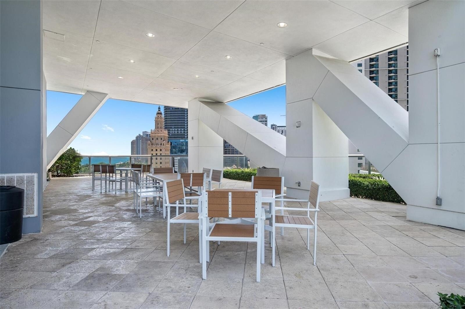 Building Photo - 888 Biscayne Blvd