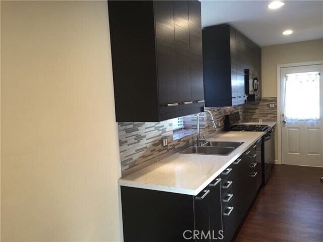 Building Photo - 4216 E 15th St