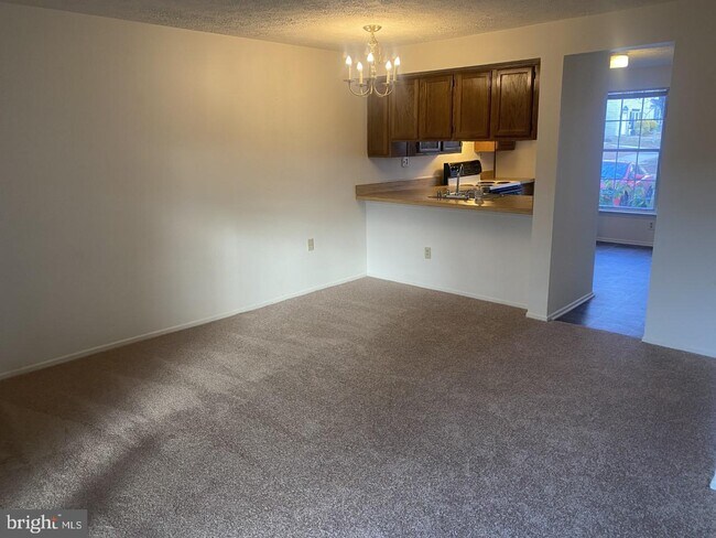 Building Photo - 1108 Pewter Ct