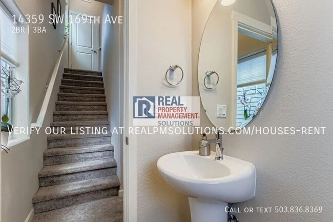Building Photo - 14359 SW 169th Ave
