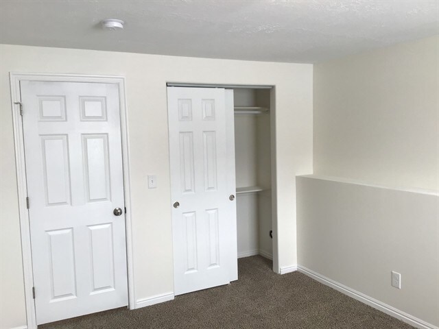 Building Photo - 3354 W 500 N