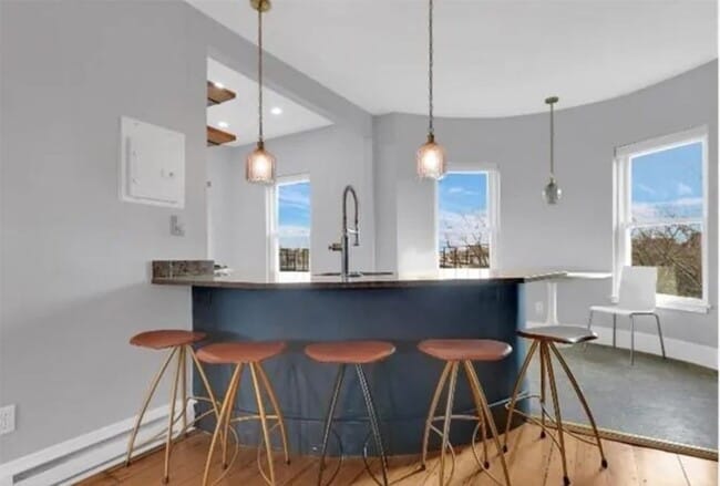 Building Photo - 484 Columbus Ave